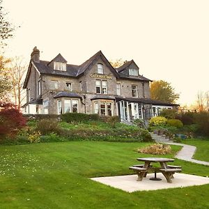The Gateway Hotel